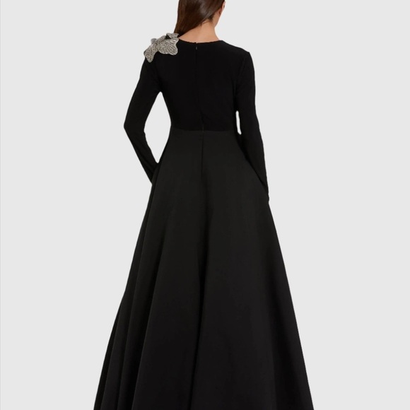 Mac Duggal Elegant Black Evening Gown Crystal Flower Dress ballgown 11832 - Picture 5 of 7